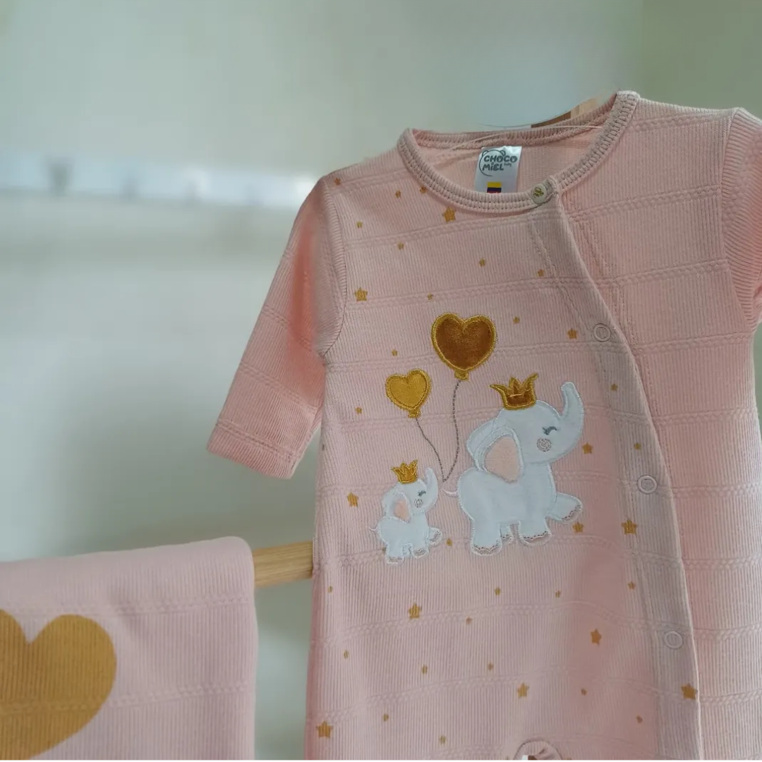 Conjunto Primera Muda Familia Elefantes
